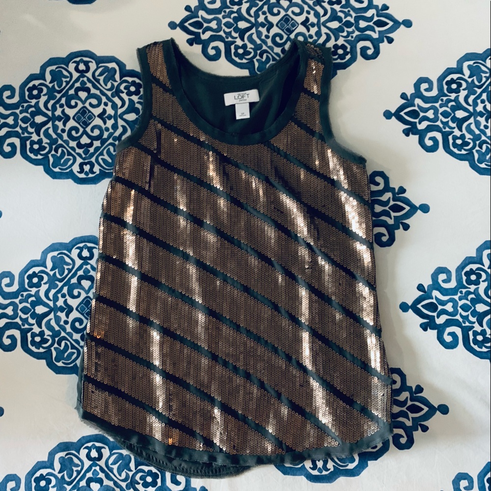 LOFT casual tank top - green with gold sequence top